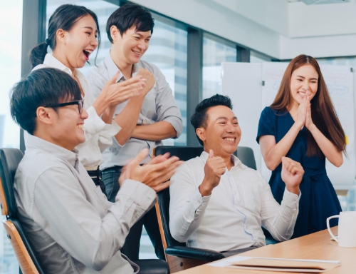 在aoa体育学习、成长茁壮