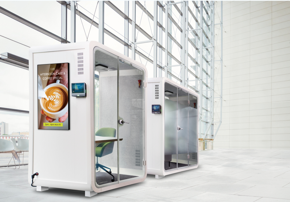 aoa体育子公司达擎之智慧行动办公舱，采用PDLC智能调光玻璃设计，透过通电与断电的电流切换，呈现透明与雾面效果，具节能降耗特性并兼顾隐私，确保信息安全